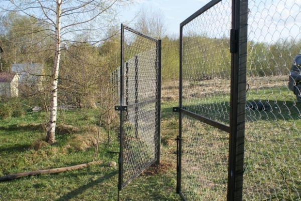 Продам Распашные  Ворота и калитки в Мценске